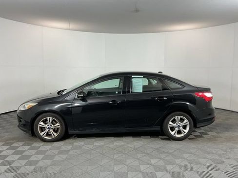Used 2014 Ford Focus SE FWD image 8