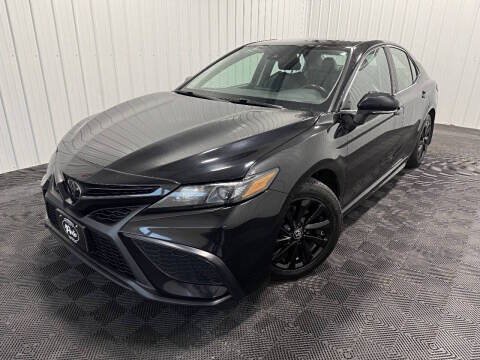 Used 2024 Toyota Camry SE FWD image 6