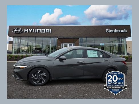 New 2026 Hyundai Elantra Limited FWD image 1