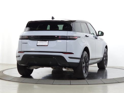 Certified 2026 Land Rover Range Rover Evoque S AWD/4WD image 9