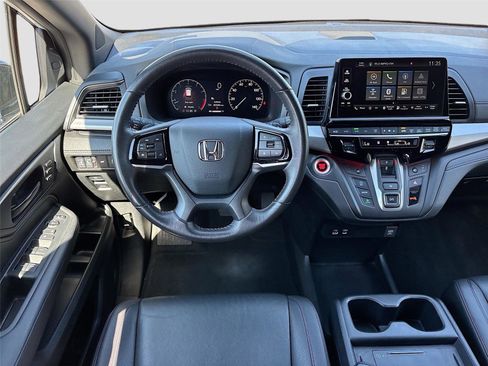 Certified 2025 Honda Odyssey Sport-L image 26