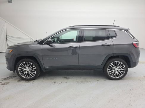 Used 2023 Jeep Compass Limited w/ Elite Group image 6