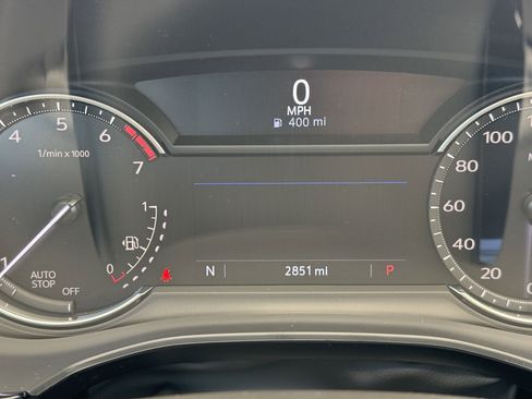 New 2025 Cadillac XT6 Luxury image 33