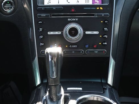 Used 2017 Ford Explorer Sport w/ Equipment Group 401A AWD/4WD image 22
