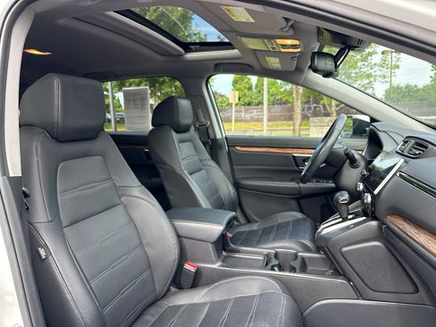 Used 2019 Honda CR-V Touring image 24