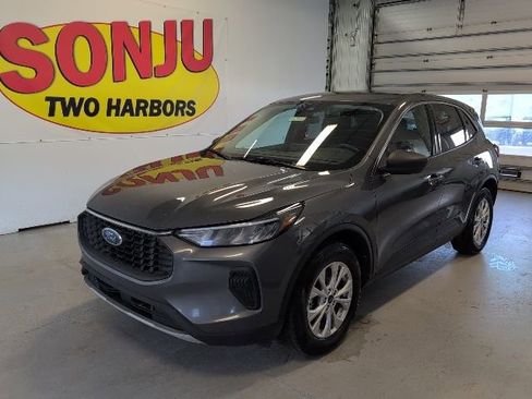 Certified 2023 Ford Escape Active image 1