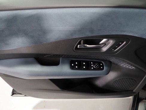 Used 2023 Nissan Ariya Platinum+ image 61