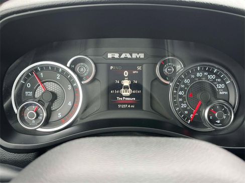 Used 2024 RAM 3500 Big Horn image 35