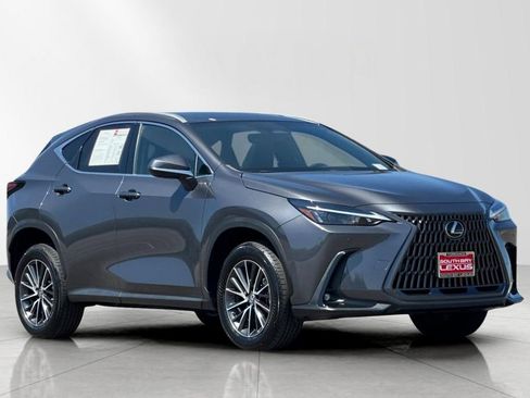 Used 2023 Lexus NX 350 AWD image 8