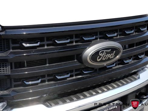 Used 2024 Ford F250 Lariat w/ Sport Appearance Package AWD/4WD image 16