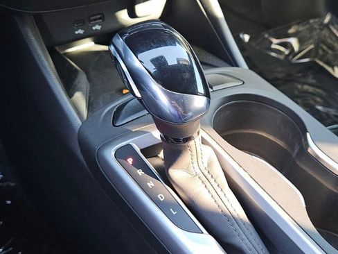 Used 2024 Buick Envista Preferred w/ Convenience I Package image 13