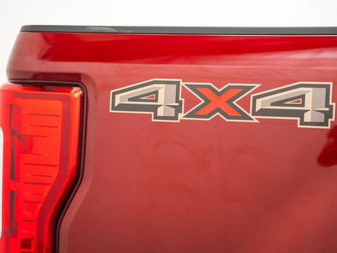 Used 2018 Ford F250 Lariat w/ Lariat Value Package AWD/4WD image 22