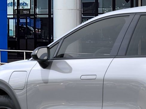 New 2026 Chevrolet Equinox EV LT image 12