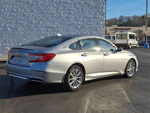 Used 2021 Honda Accord LX image 7
