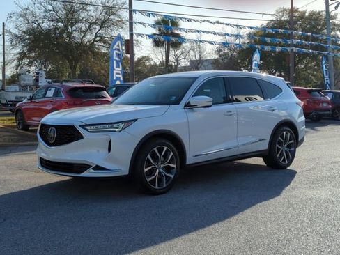 Certified 2023 Acura MDX FWD w/ Technology Package image 8