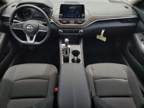 New 2026 Nissan Altima 2.5 SV FWD image 16