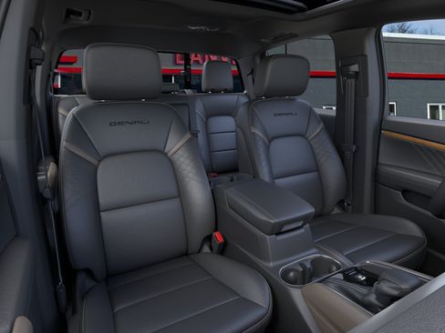 New 2026 GMC Canyon Denali AWD/4WD image 40