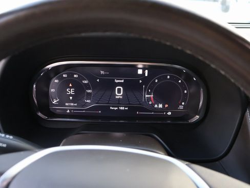 Used 2022 GMC Yukon SLT w/ SLT Luxury Package image 48