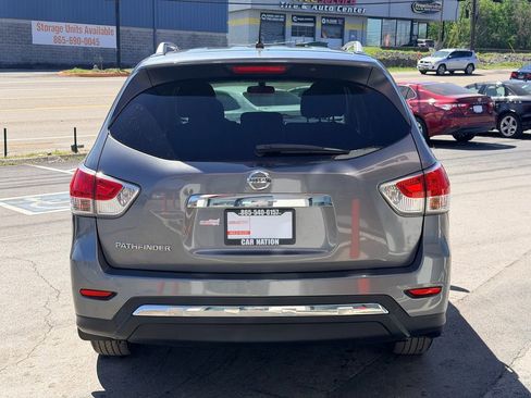 Used 2016 Nissan Pathfinder S image 5