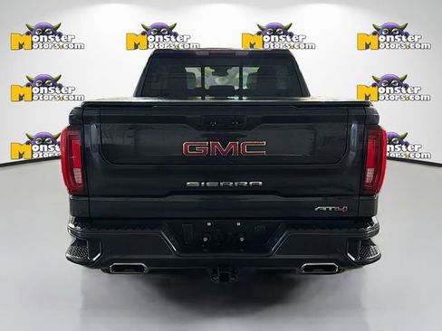 Used 2023 GMC Sierra 1500 AT4 w/ AT4 Preferred Package image 5