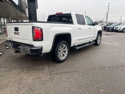 Used 2018 GMC Sierra 1500 SLT w/ SLT Premium Package image 4