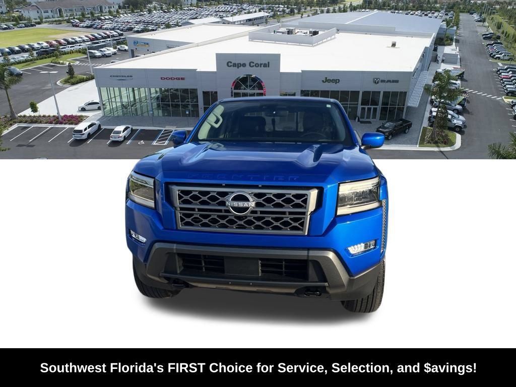 Used 2024 Nissan Frontier SL w/ Technology Package AWD/4WD image 2