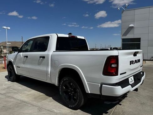New 2026 RAM 1500 4x4 Crew Cab image 3