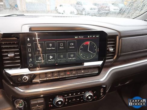 Used 2025 GMC Sierra 1500 SLT image 19