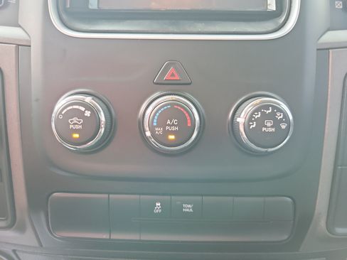 Used 2013 RAM 1500 Express AWD/4WD image 11