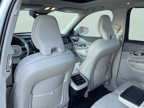 Used 2025 Volvo XC90 B6 Ultra w/ Protection Package AWD/4WD image 31