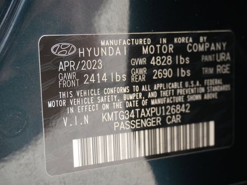 Used 2023 Genesis G70 2.0T w/ Sport Prestige Package AWD/4WD image 35