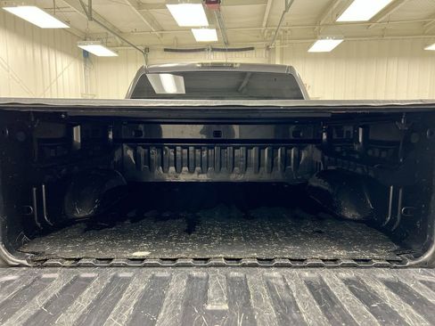 Used 2011 Chevrolet Silverado 1500 LS image 22