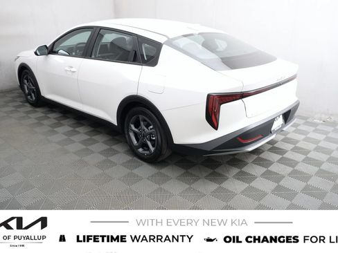 New 2026 Kia K4 FWD image 7