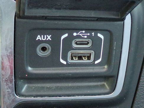 Used 2021 Jeep Gladiator Mojave image 22