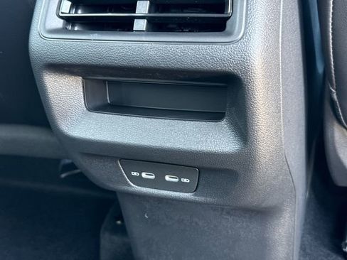 New 2026 Volkswagen Tiguan SE R-Line image 28