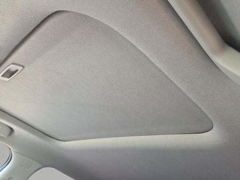 Used 2022 Nissan Sentra SR w/ SR Premium Package FWD image 18