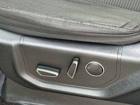 Used 2016 Ford F150 XLT w/ Equipment Group 302A Luxury image 27