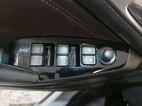 Used 2017 MAZDA MAZDA3 Touring w/ Popular Equipment Package FWD image 27