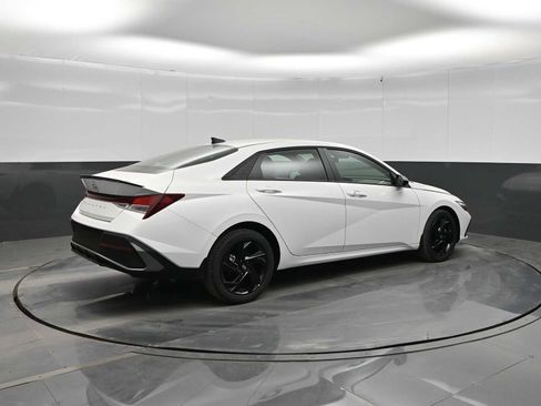 New 2026 Hyundai Elantra Sport FWD image 8