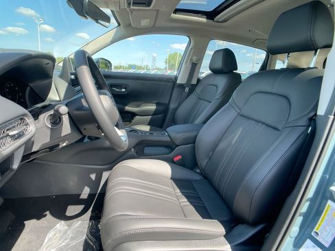 New 2026 Honda HR-V EX-L image 11