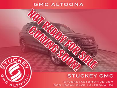 Used 2022 Ford Explorer XLT w/ Equipment Group 202A