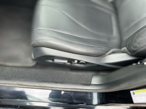 Used 2023 Acura TLX FWD image 14