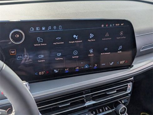 New 2026 Chevrolet Traverse LT w/ Sun and Wheel Package image 9