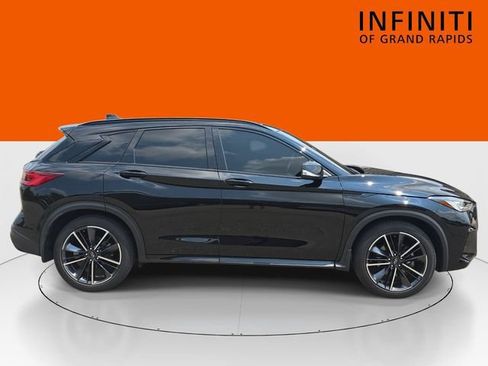 Used 2023 INFINITI QX50 Sport AWD/4WD image 4