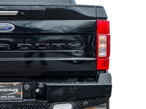 Used 2022 Ford F350 XLT w/ XLT Premium Package image 52