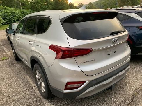 Used 2019 Hyundai Santa Fe SEL AWD/4WD image 2