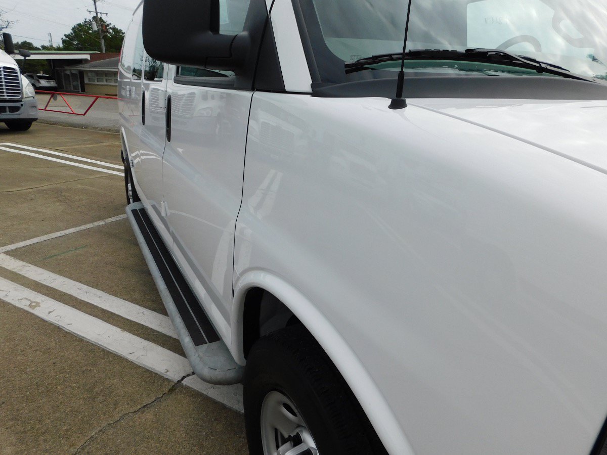 Used 2025 GMC Savana 2500 w/ Driver Convenience Package RWD image 7