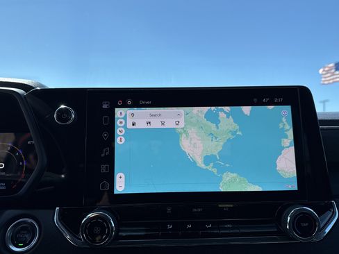 Used 2024 Chevrolet Colorado W/T image 24