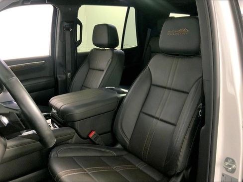 Used 2025 Chevrolet Tahoe High Country w/ Sun And Tow Package AWD/4WD image 22