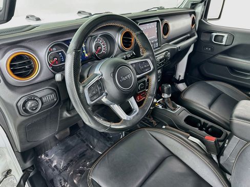 Used 2021 Jeep Gladiator Mojave AWD/4WD image 9